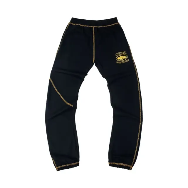 C33 black