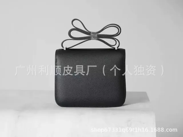 Hermès Bow Handle Bag Black Saffiano
