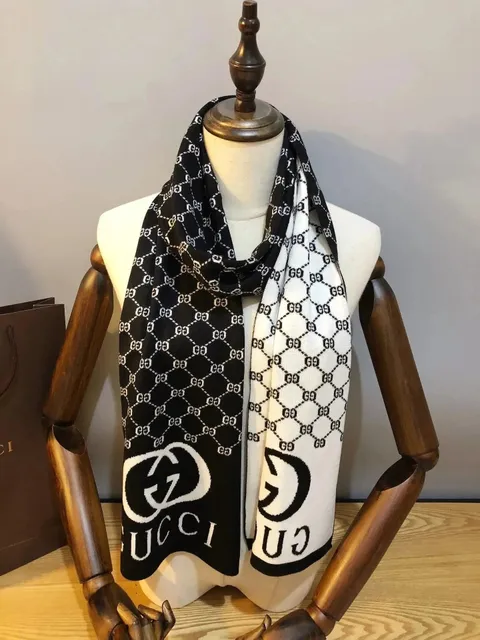Gucci GG Logo Scarf Two-Tone