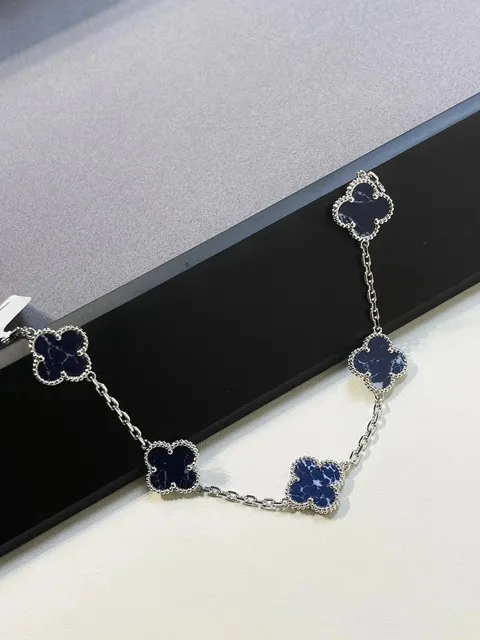 StarBuy Finds
