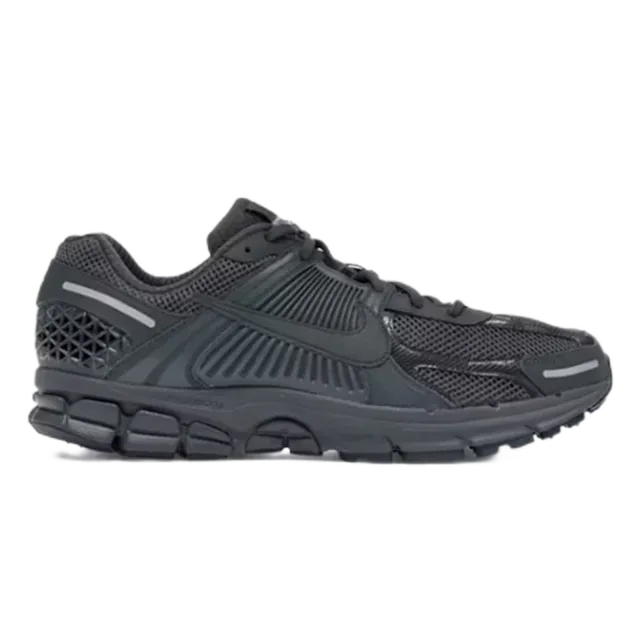 Nike Air Max TN Triple Black