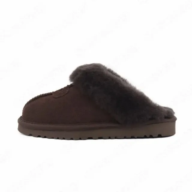 UGG Classic Slipper Shearling Lined