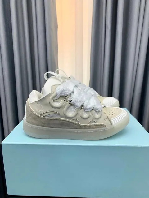 Kenzo Tiger Sneaker Beige White