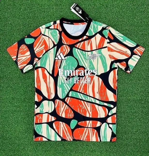 Adidas × Arsenal jerseys