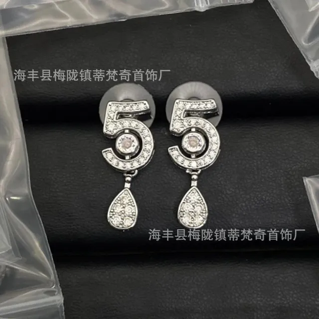 正确实物款式XE10