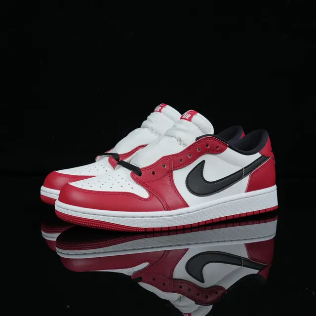 J1“Chicago”-HQ6998-600