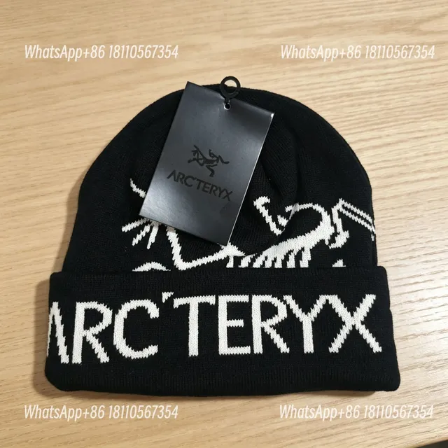 Arc'teryx Black (2)