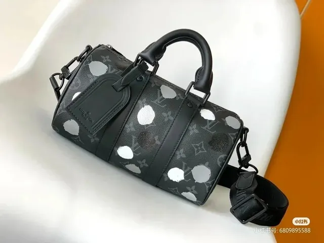 Louis Vuitton LV Trainer Monogram with Polka Dots