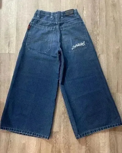 Levi's 501 Wide Leg Embroidered Back Pocket