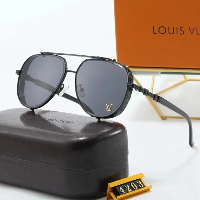Louis Vuitton Aviator Sunglasses Monogram Detail