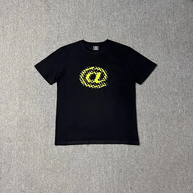 18黑色