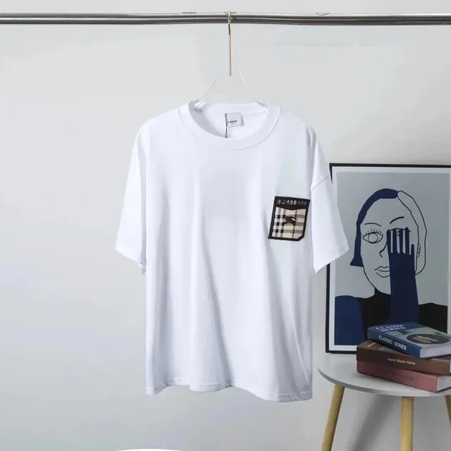 Burberry Pocket T-Shirt Check Patch