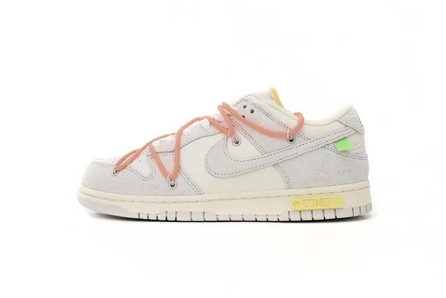 Nike × Off-White Dunk Low