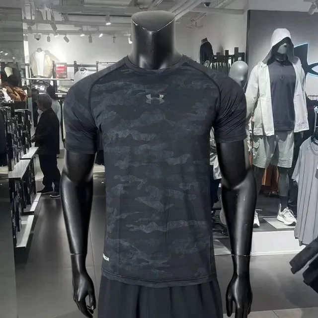 Under Armour t shirts