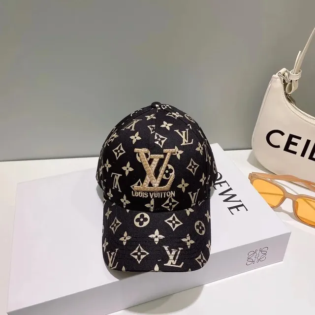 Louis Vuitton Baseball Cap Monogram Canvas