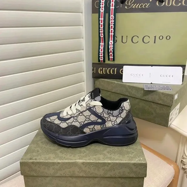 Gucci Rhyton Sneaker GG Supreme