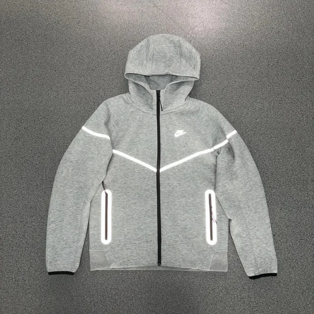 Nike Tech Fleece Hoodie Reflective