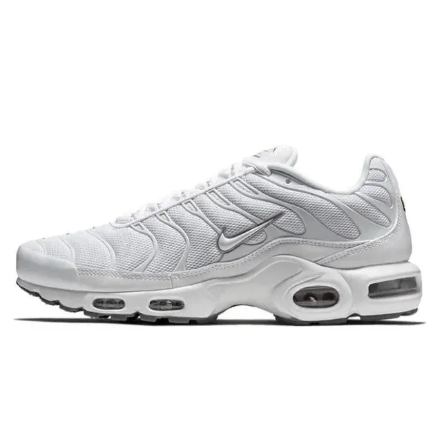 Nike Air Max Plus Triple White
