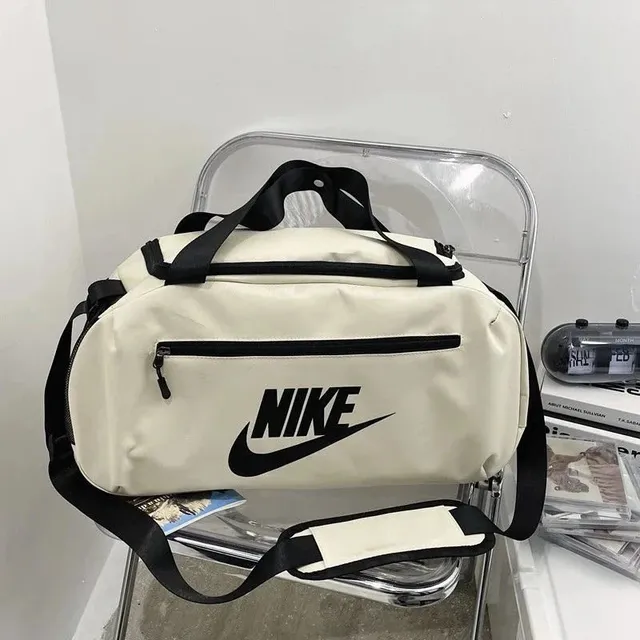 Nike Gym Duffel Bag Classic Logo