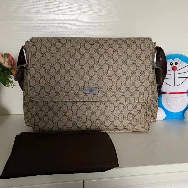 Gucci GG Marmont Messenger