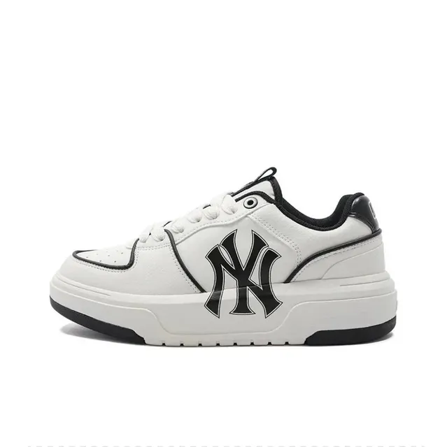 MLB sneakers