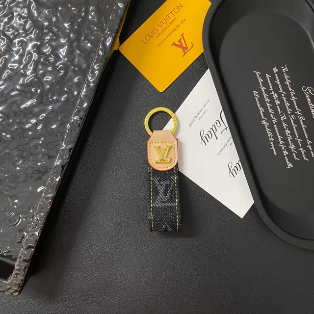 Louis Vuitton Key Holder Monogram Denim