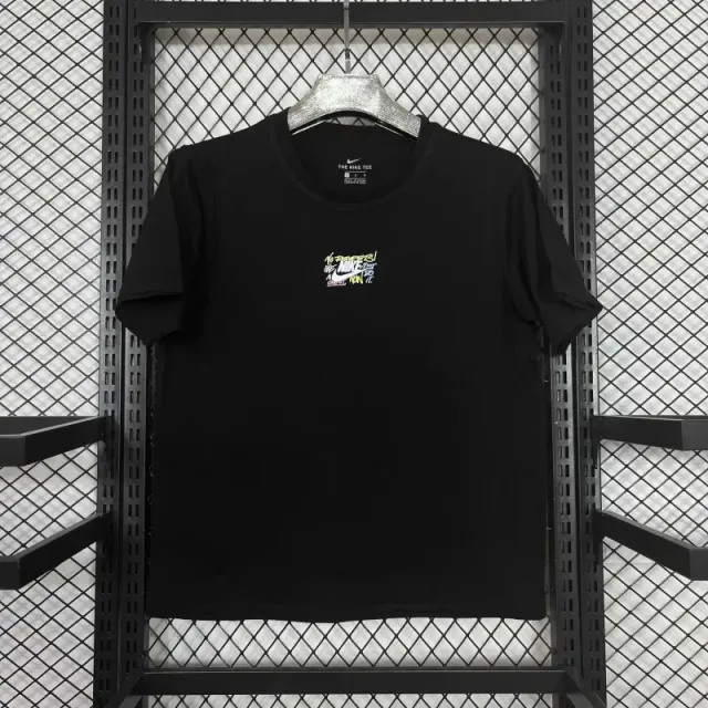 Nike Tee No Regrets Graphic