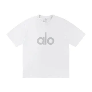 04白色