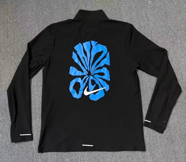 Nike Long-Sleeve Half-Zip Top Floral Graphic