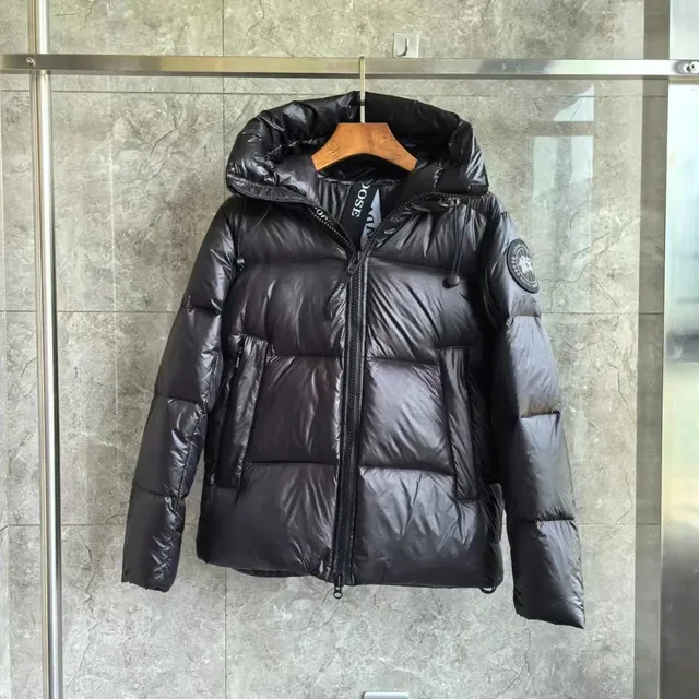 Canada Goose Puffer Jacket Shiny Black