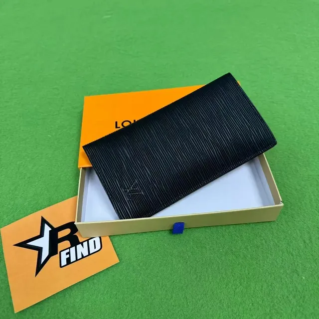 Louis Vuitton Long Wallet Epi Leather
