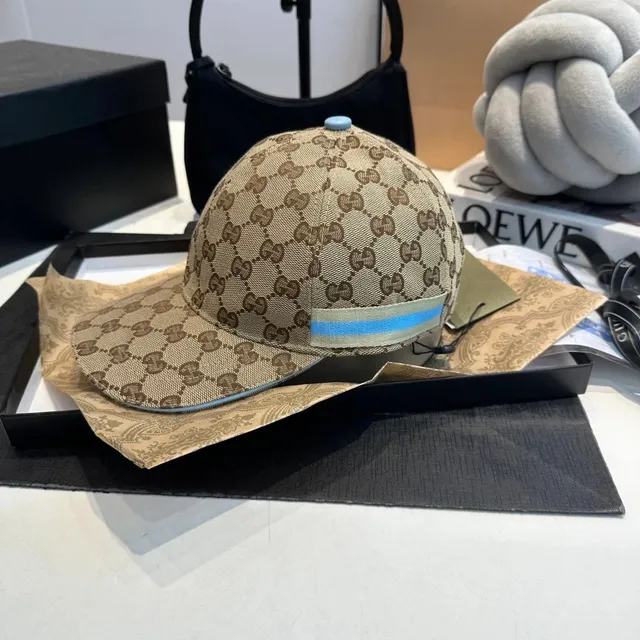 Gucci Baseball Cap GG Supreme