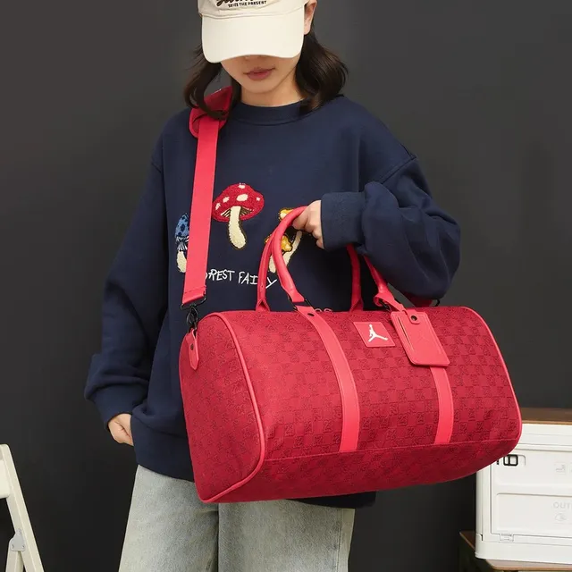 红色