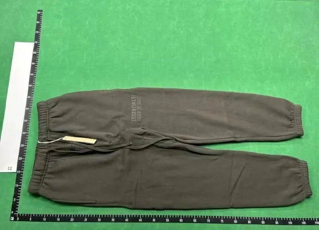 Essentials HSweatpants -1
