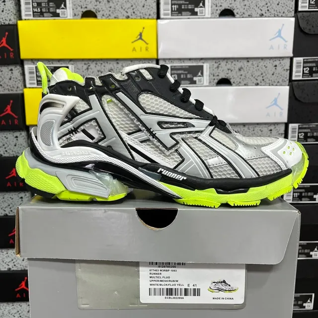 Balenciaga Speed Trainer Multicl Fluo