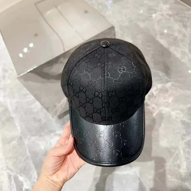 Gucci Baseball Cap GG Monogram