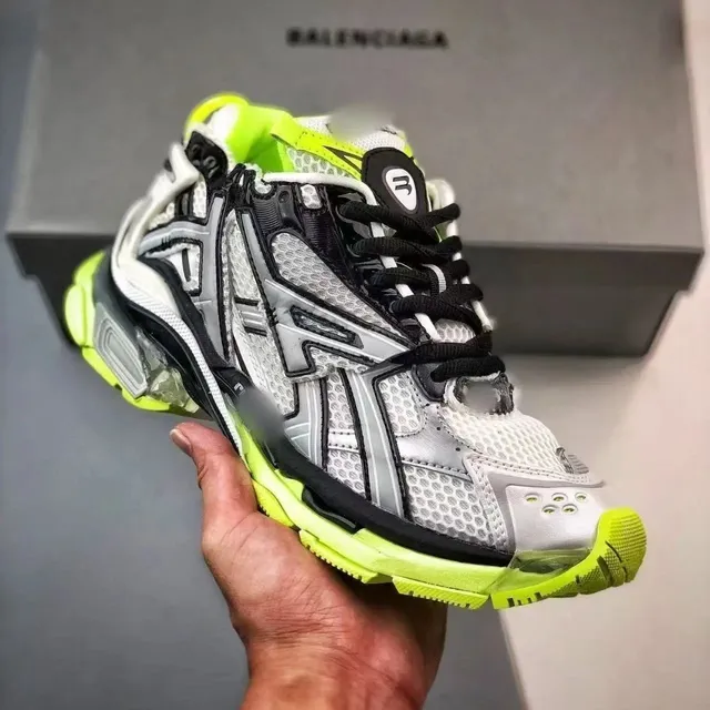 Balenciaga Triple S