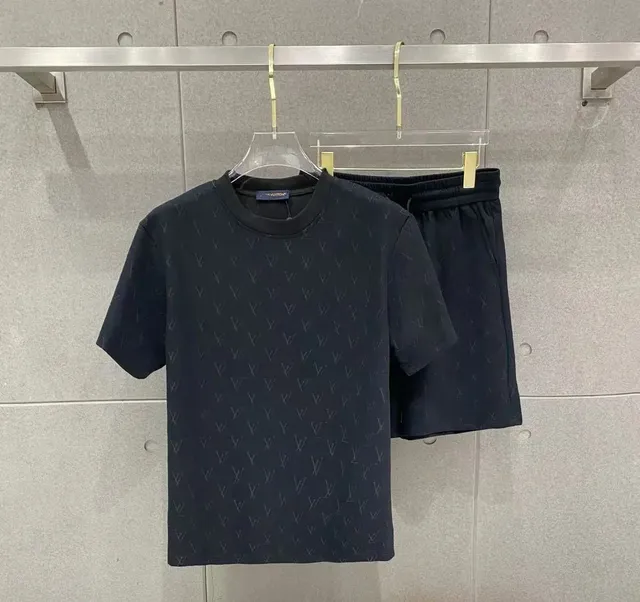 Louis Vuitton sets