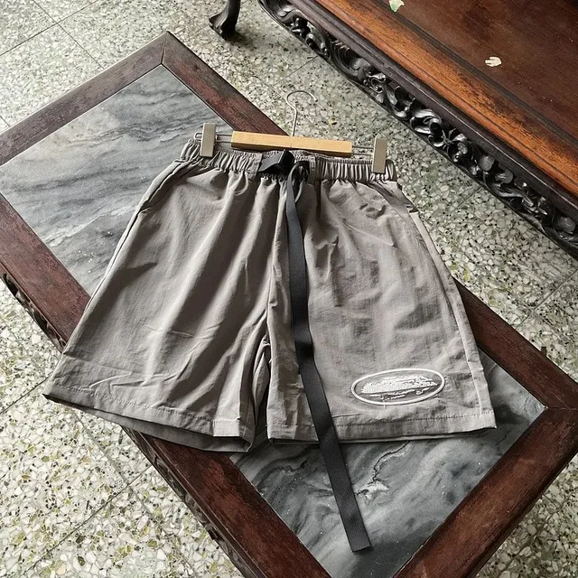 Off-White Zip-Tie Shorts Oval Logo