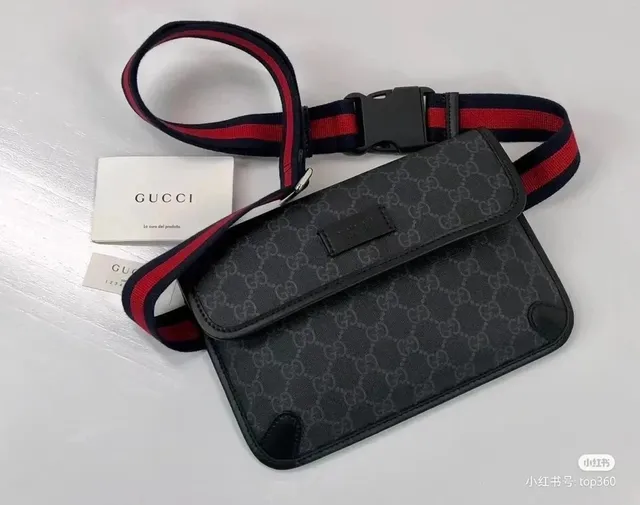 Gucci Web Belt Bag GG Supreme
