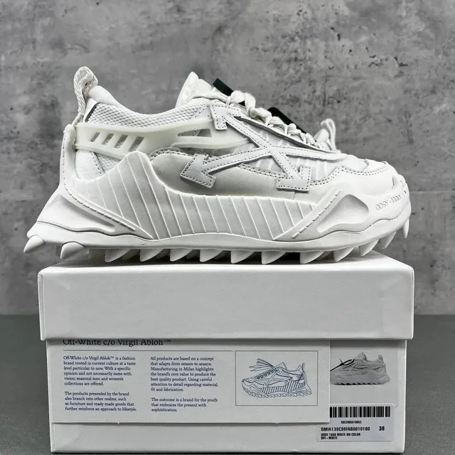 Off-White c/o Virgil Abloh ODSY-1000