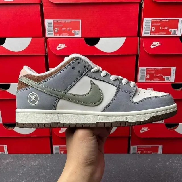 Yuto Horigome x Dunk 灰白 FQ1180-001