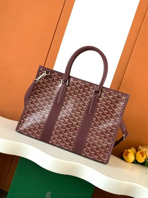 Goyard Saint Louis Tote Chevron Coated Canvas
