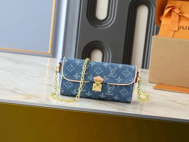 Louis Vuitton On The Go Denim Monogram