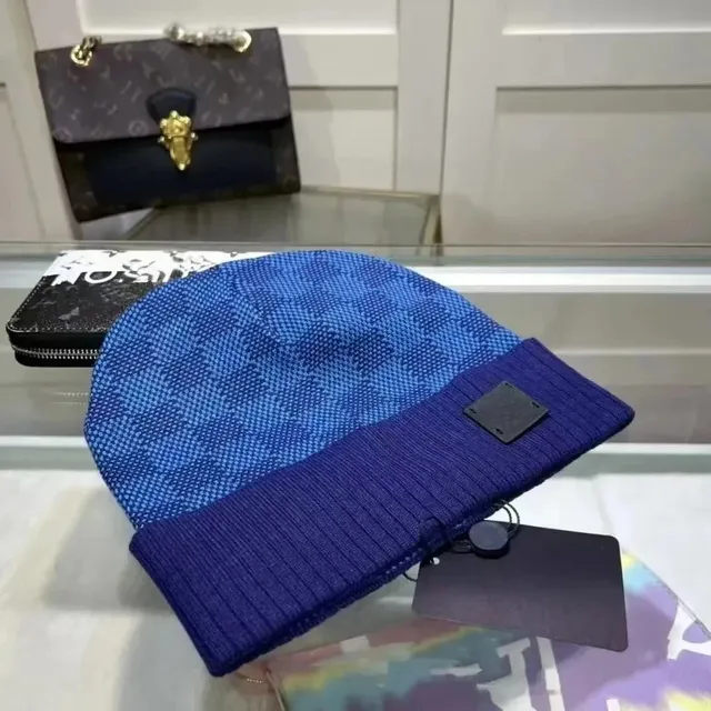 Louis Vuitton Monogram Knit Beanie Gradient Blue