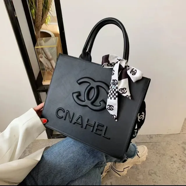 Chanel Tote Bag
