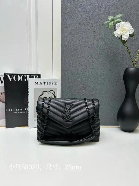 Saint Laurent Loulou
