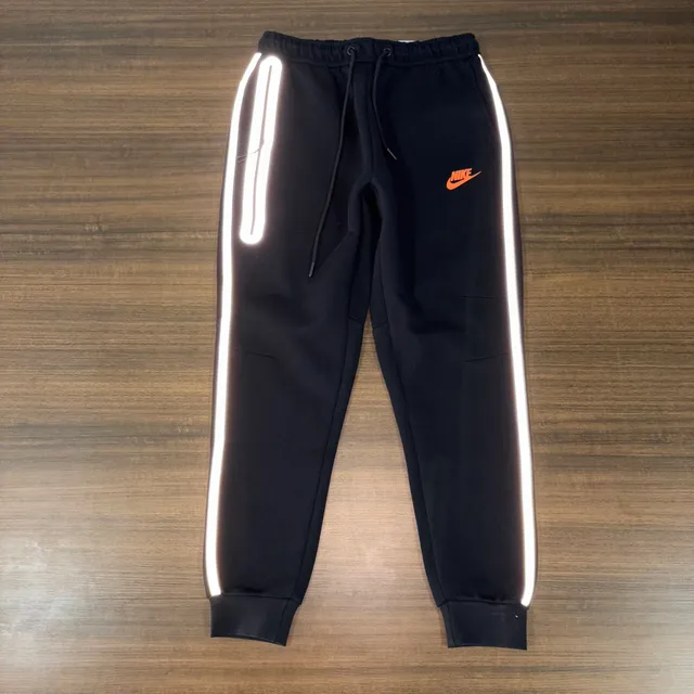 Nike Tech Fleece Joggers Reflective Stripe