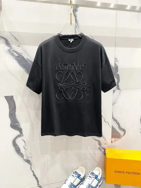 C04黑色