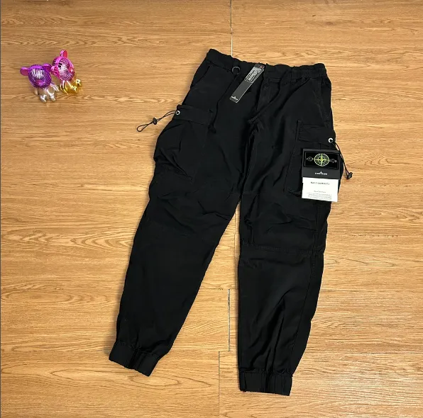 Stone Island Cargo Joggers Black